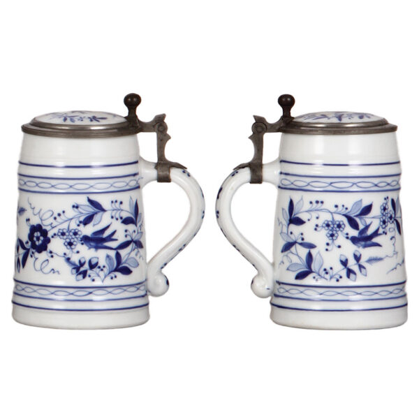 Porcelain steins (three), .5L, hand-painted, cobalt blue - Image 4