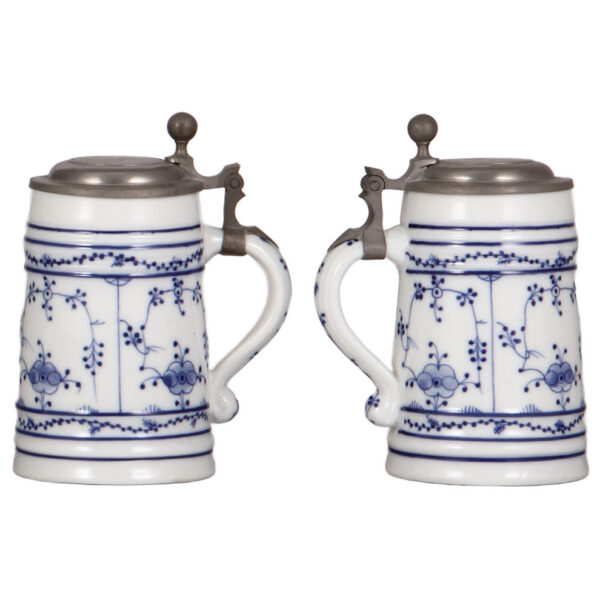 Porcelain steins (three), .5L, hand-painted, cobalt blue - Image 4