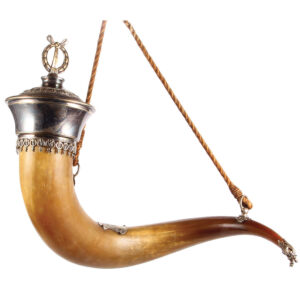 Drinking horn, 24.0" diagonal length, steer horn, silver-plated mounts.