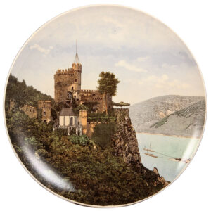 Sarreguemines plaque, 15.5"d., PUG, Rheinstein Castle , mint.